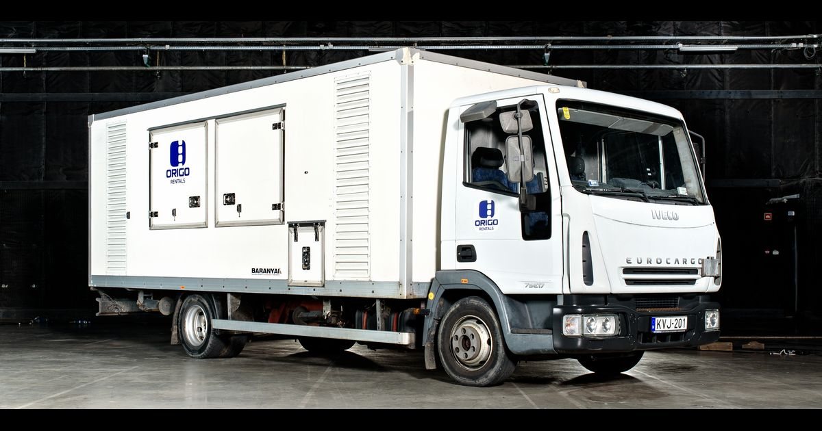 Genie truck